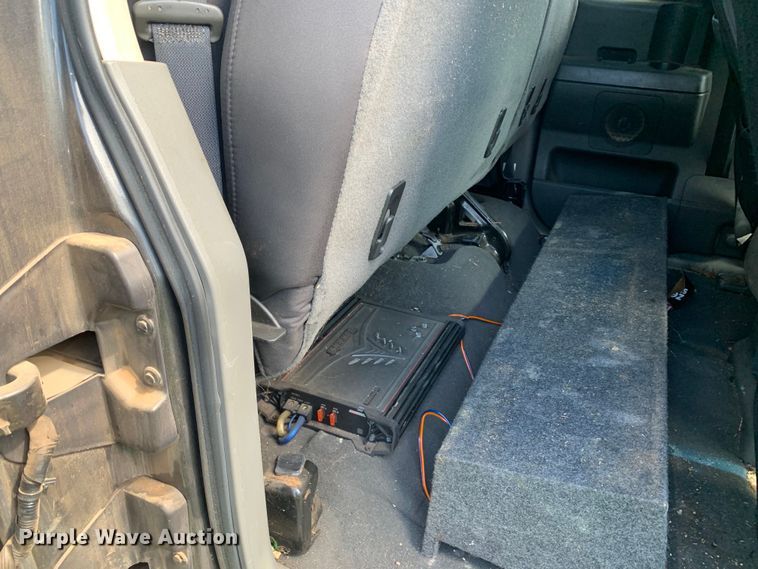 image for item DM7832 2005 Nissan  Titan King Cab pickup truck