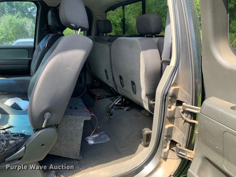 image for item DM7832 2005 Nissan  Titan King Cab pickup truck