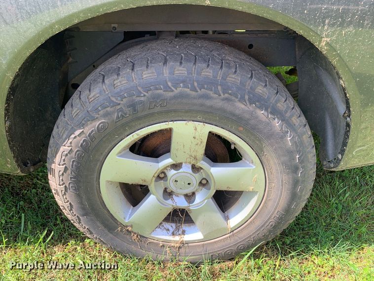 image for item DM7832 2005 Nissan  Titan King Cab pickup truck