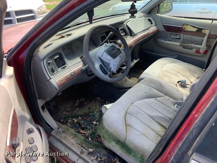 image for item DM7834 2000 Mercury  Grand Marquis 