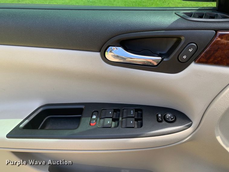 image for item DM7835 2011 Chevrolet Impala LT 