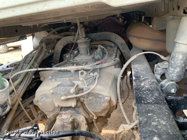 image for item DM7836 2014 Mack CHU613 semi truck