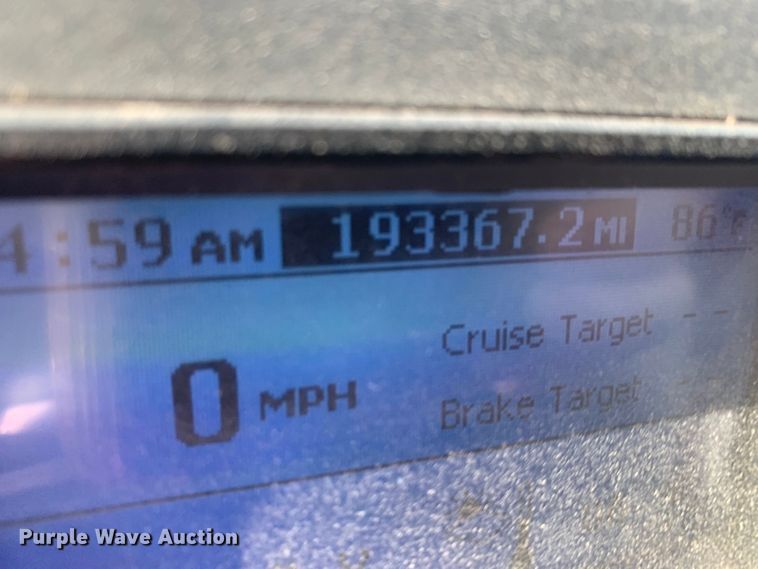 image for item DM7836 2014 Mack CHU613 semi truck