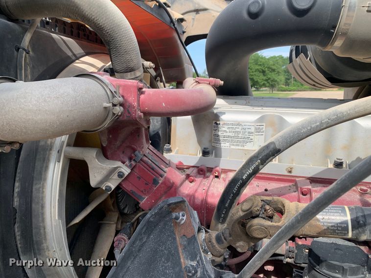 image for item DM7836 2014 Mack CHU613 semi truck