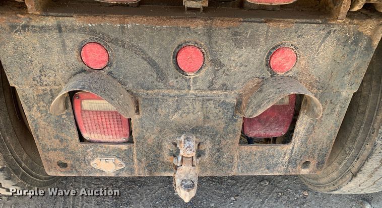 image for item DM7838 1986 Ford FT8000 dump truck