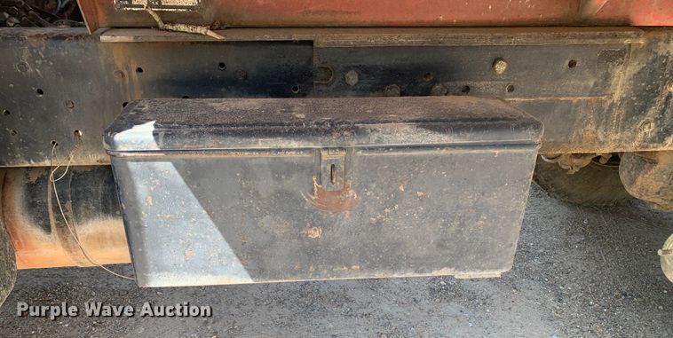 image for item DM7838 1986 Ford FT8000 dump truck