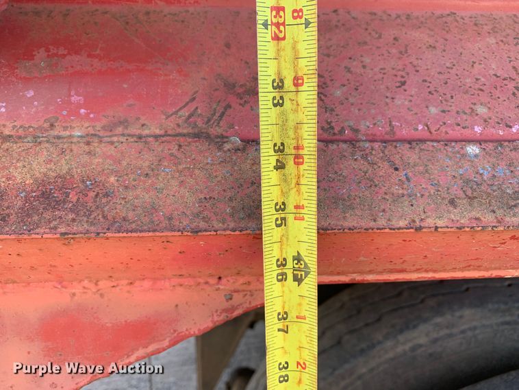 image for item DM7838 1986 Ford FT8000 dump truck