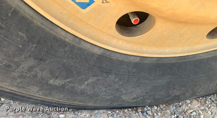 image for item DM7838 1986 Ford FT8000 dump truck