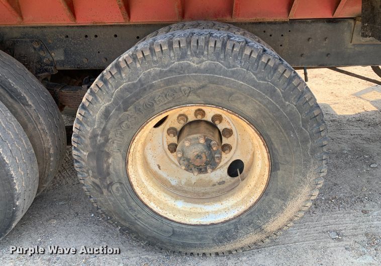 image for item DM7838 1986 Ford FT8000 dump truck
