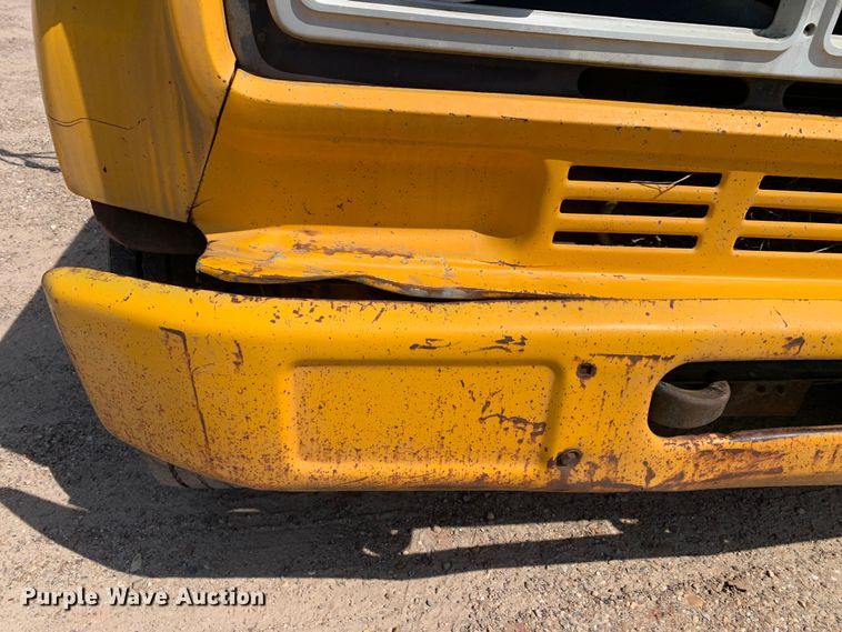 image for item DM7839 1986 GMC C6000 dump truck