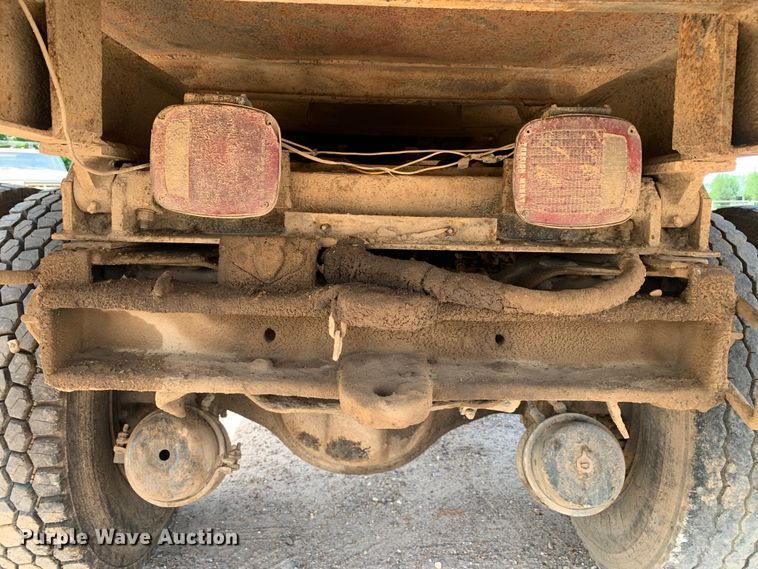 image for item DM7839 1986 GMC C6000 dump truck