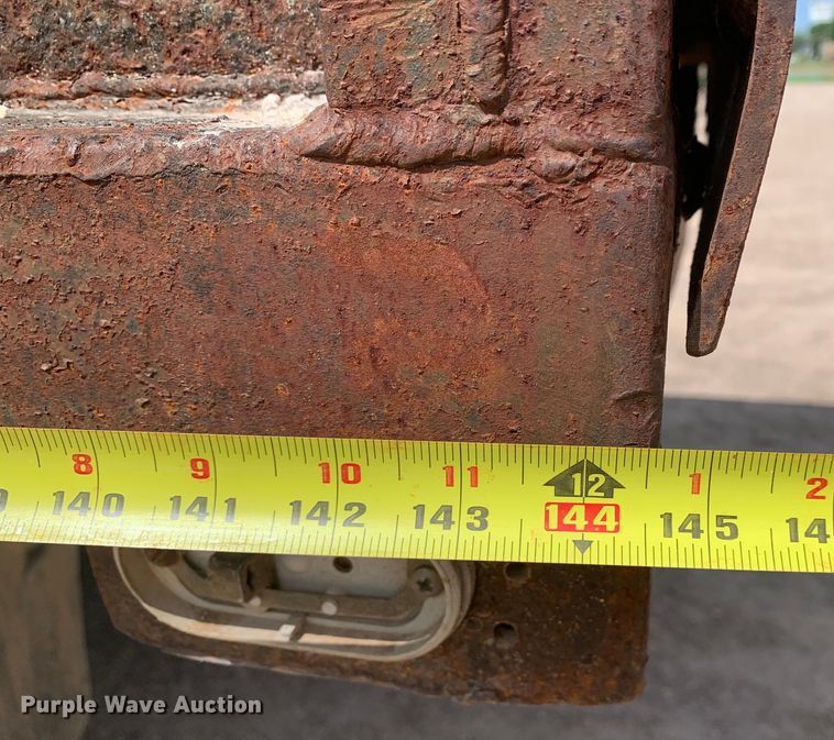 image for item DM7839 1986 GMC C6000 dump truck