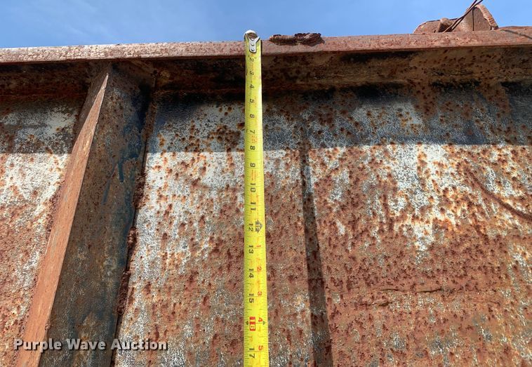 image for item DM7839 1986 GMC C6000 dump truck