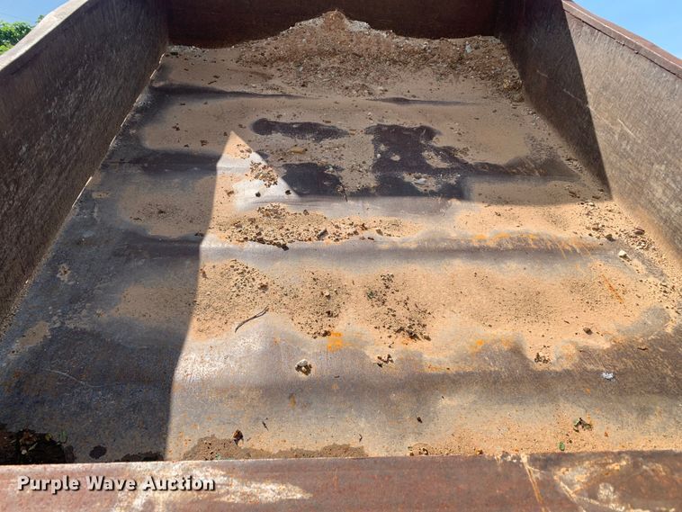 image for item DM7839 1986 GMC C6000 dump truck