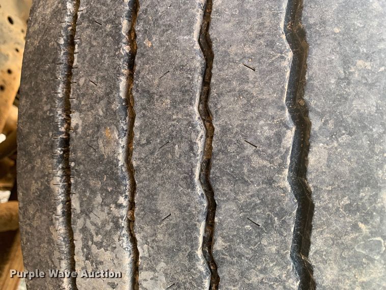 image for item DM7839 1986 GMC C6000 dump truck