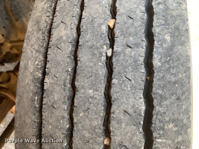 image for item DM7839 1986 GMC C6000 dump truck