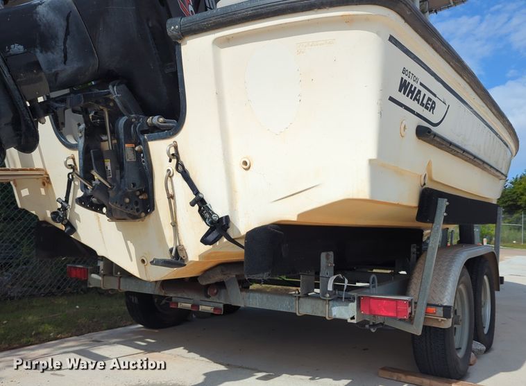 image for item DN3854 2003 Boston Whaler boat