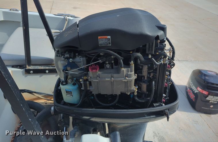 image for item DN3854 2003 Boston Whaler boat