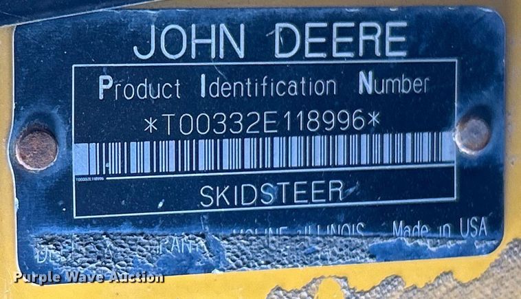 image for item DO1102 2006 John Deere 332 skid steer loader
