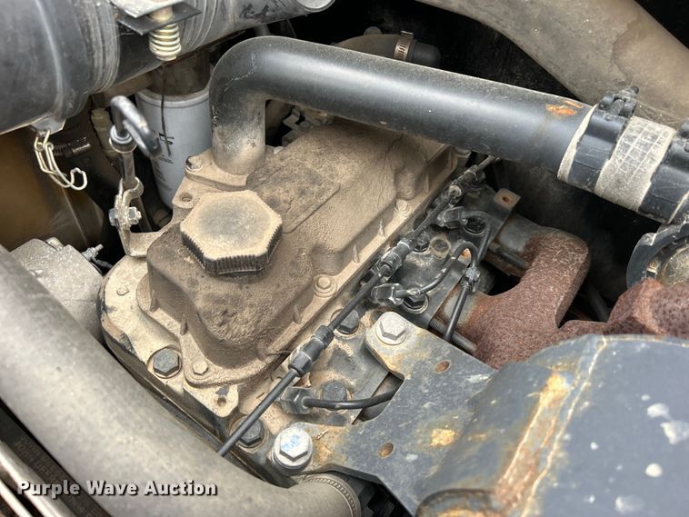 image for item DO1103 2001 John Deere 250 skid steer loader