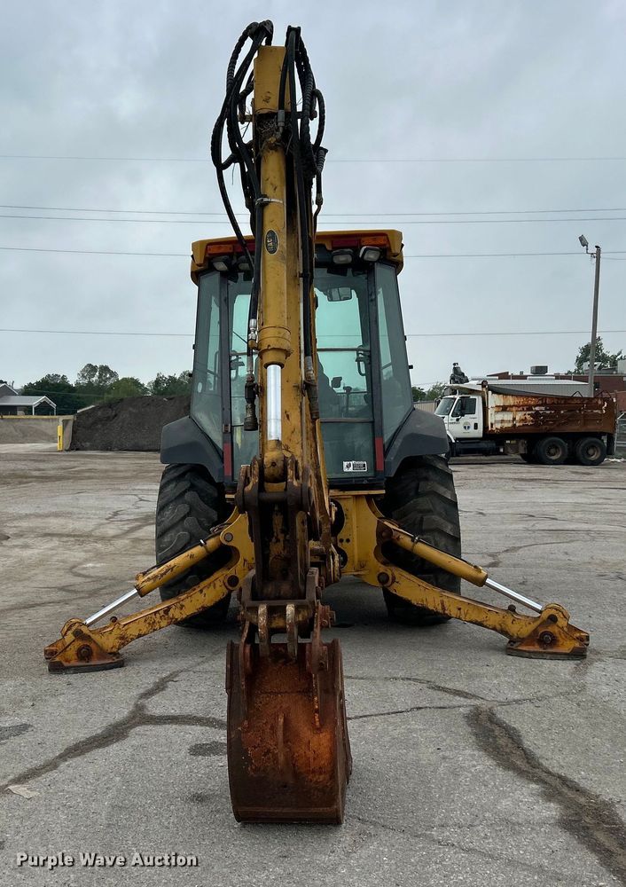 image for item DO1104 2003 John Deere 310SG backhoe