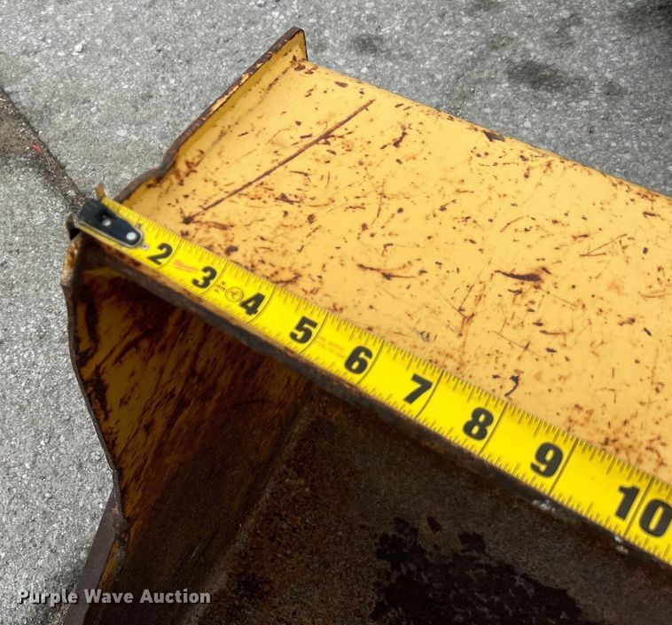 image for item DO1104 2003 John Deere 310SG backhoe