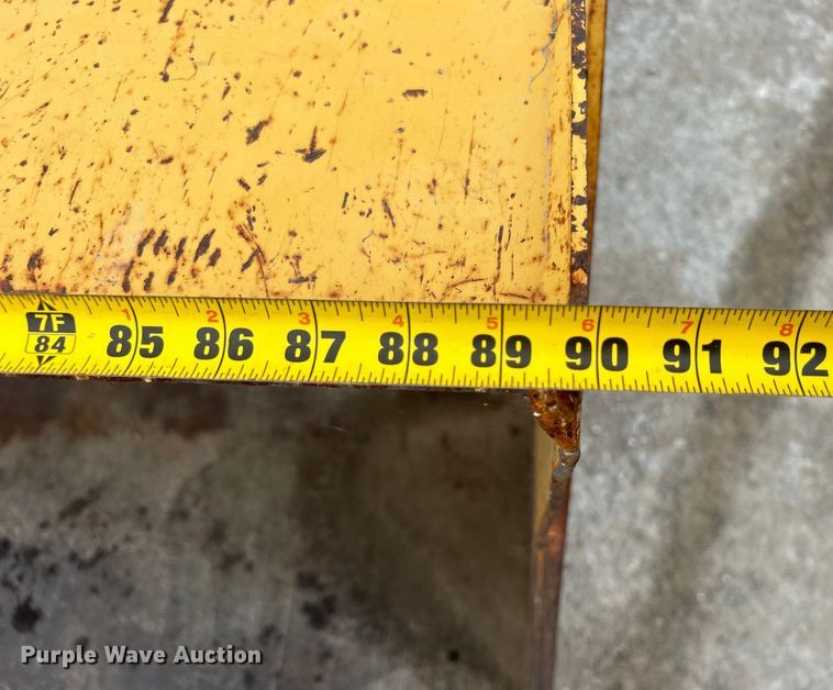 image for item DO1104 2003 John Deere 310SG backhoe