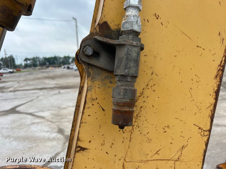 image for item DO1104 2003 John Deere 310SG backhoe