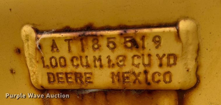 image for item DO1104 2003 John Deere 310SG backhoe