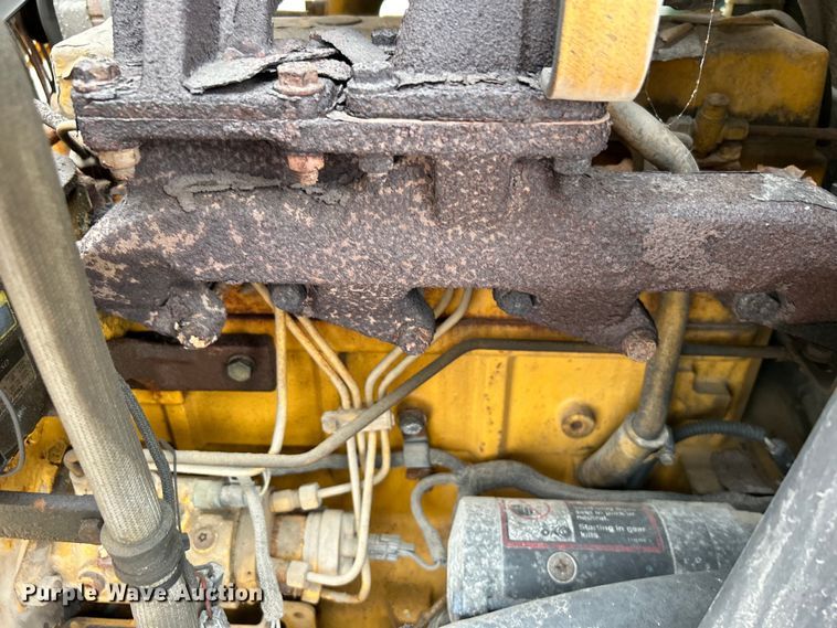 image for item DO1104 2003 John Deere 310SG backhoe