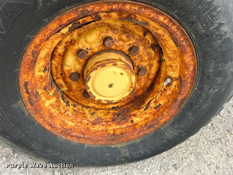 image for item DO1104 2003 John Deere 310SG backhoe