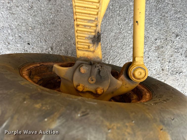 image for item DO1104 2003 John Deere 310SG backhoe