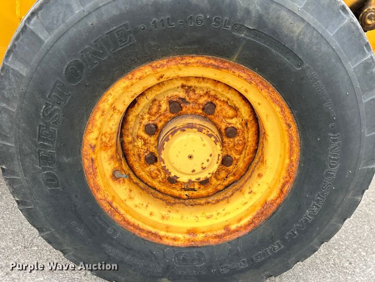 image for item DO1104 2003 John Deere 310SG backhoe