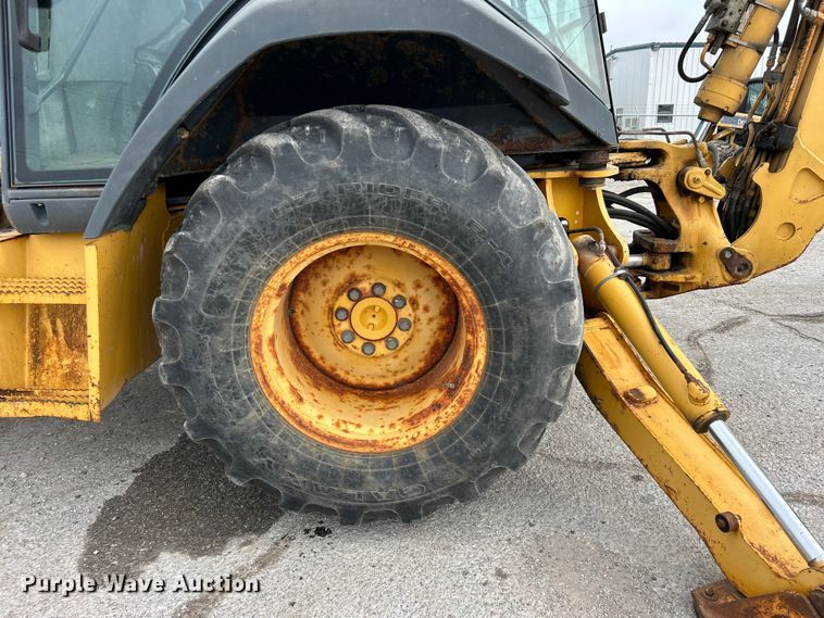 image for item DO1104 2003 John Deere 310SG backhoe