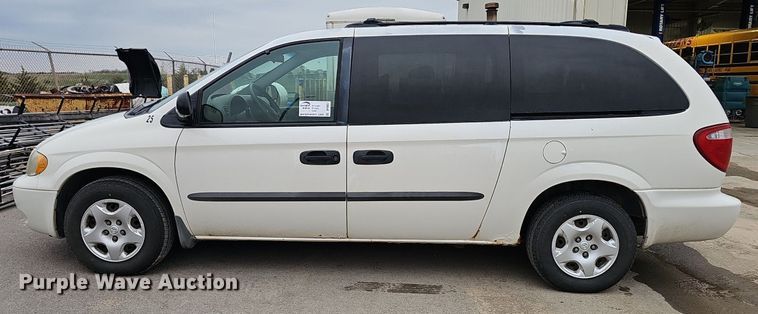 image for item DP0857 2003 Dodge Grand Caravan SE van