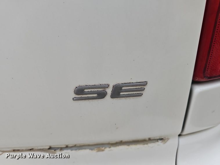 image for item DP0857 2003 Dodge Grand Caravan SE van