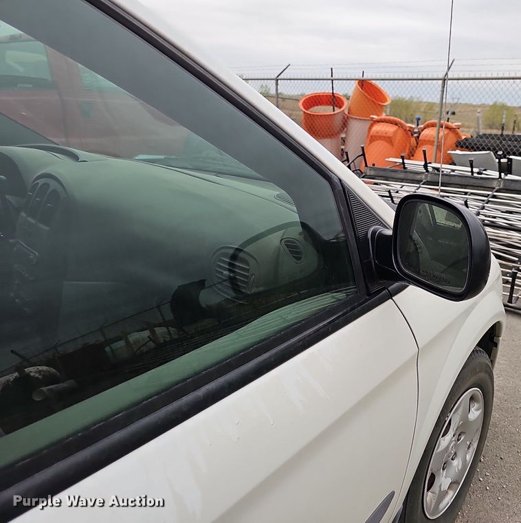 image for item DP0857 2003 Dodge Grand Caravan SE van