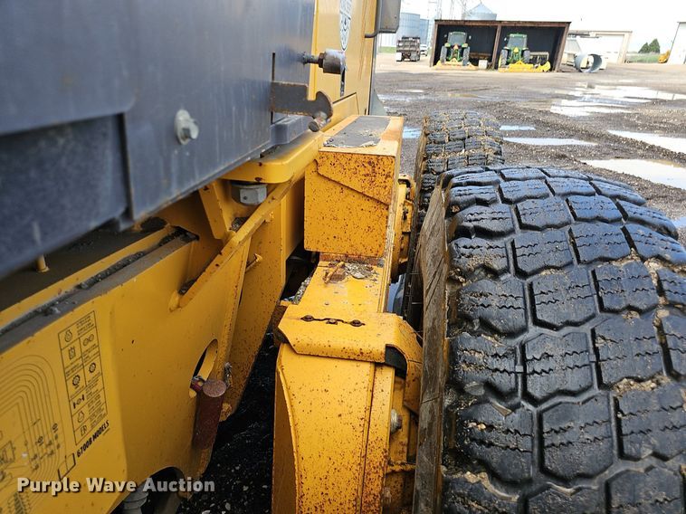 image for item DP0864 2005 Volvo G726B motor grader