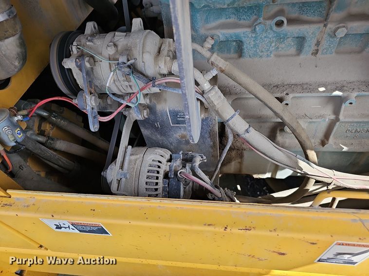 image for item DP0864 2005 Volvo G726B motor grader