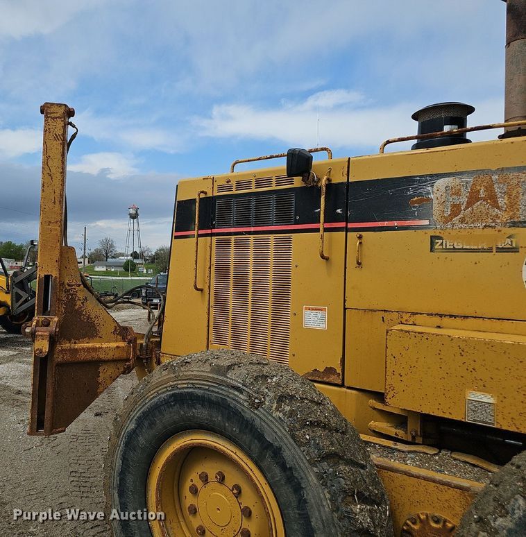 image for item DP0865 1996 Caterpillar 143H VHP motor grader