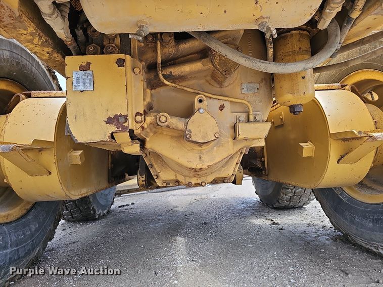 image for item DP0865 1996 Caterpillar 143H VHP motor grader