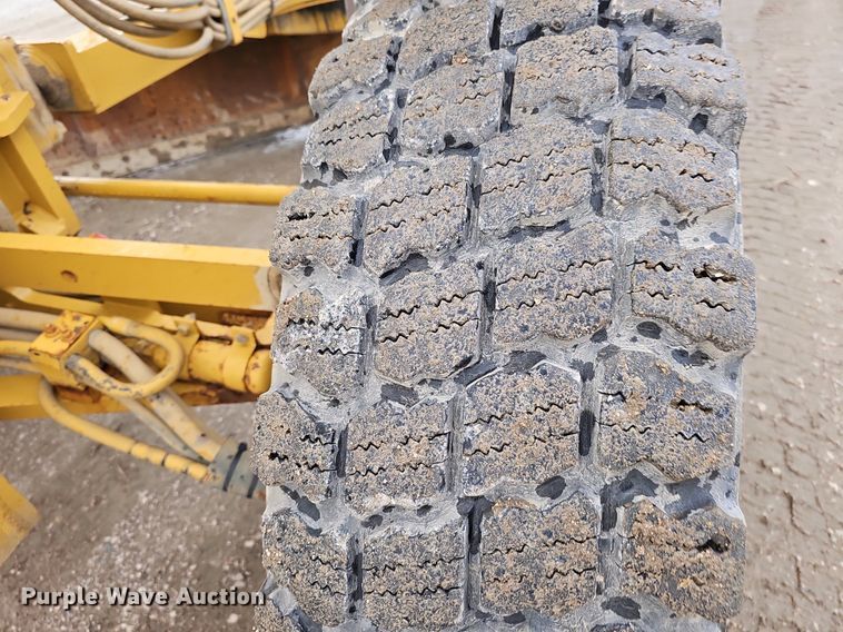 image for item DP0865 1996 Caterpillar 143H VHP motor grader