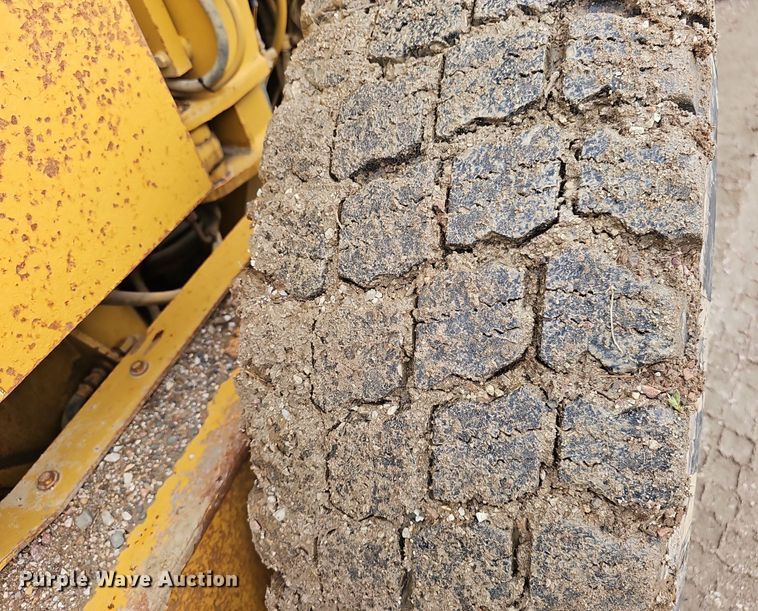 image for item DP0865 1996 Caterpillar 143H VHP motor grader