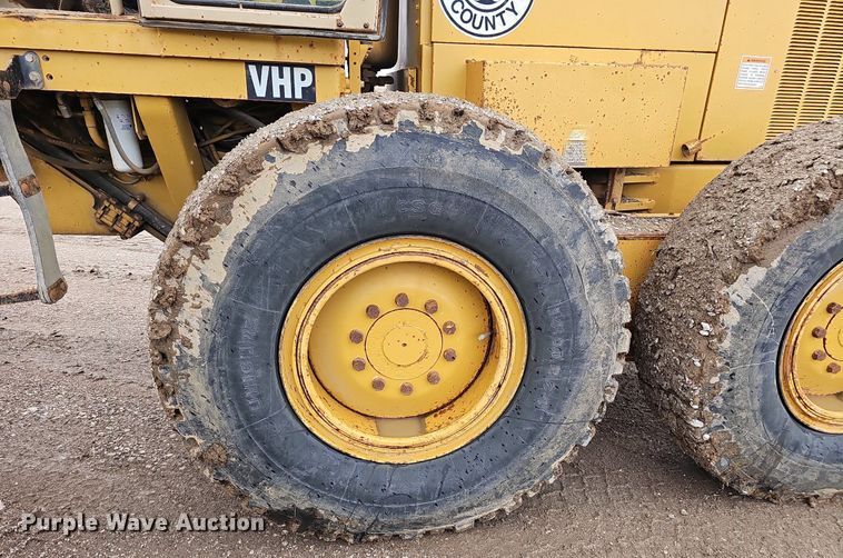 image for item DP0865 1996 Caterpillar 143H VHP motor grader