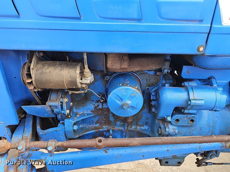 image for item DP0877 1962 Ford 2000 tractor