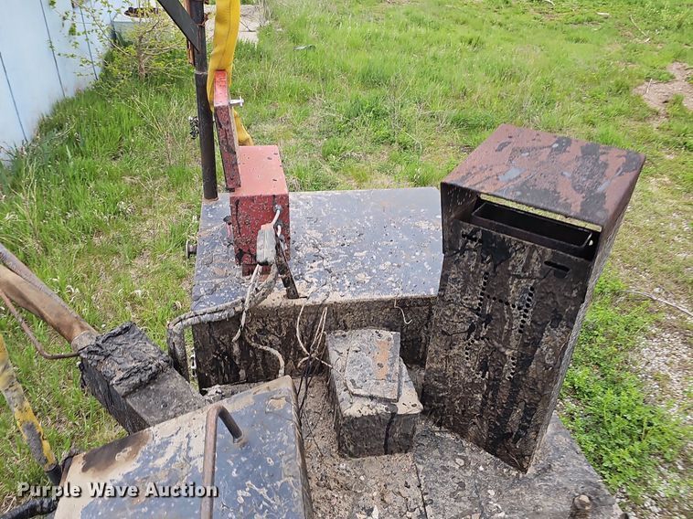 image for item DP0880 1999 Cimline 105D M/A  melter applicator