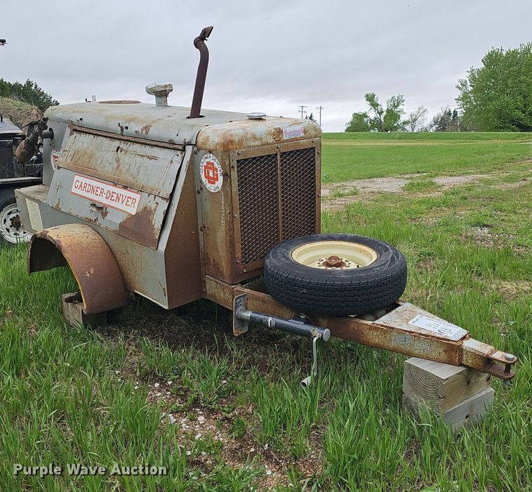 image for item DP0881 1966 Gardner Denver SP 125 GD air compressor