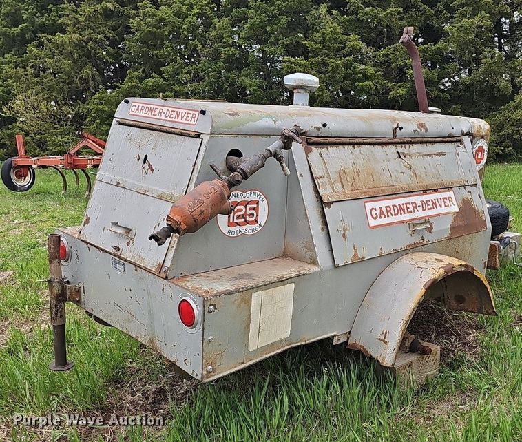 image for item DP0881 1966 Gardner Denver SP 125 GD air compressor