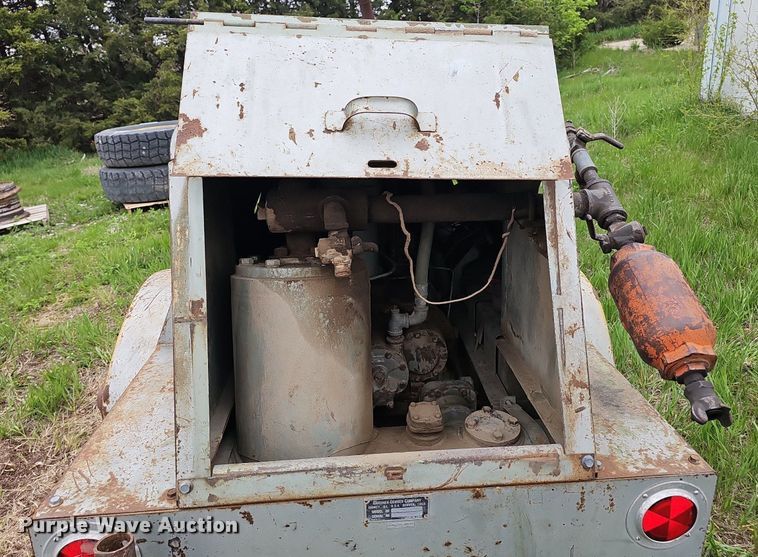 image for item DP0881 1966 Gardner Denver SP 125 GD air compressor