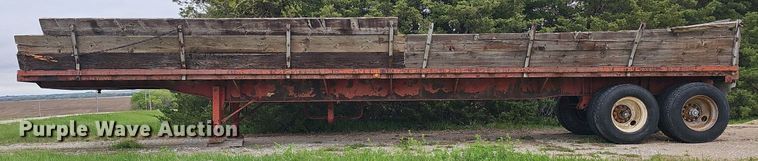 image for item DP0884 1981 Aztec flatbed trailer